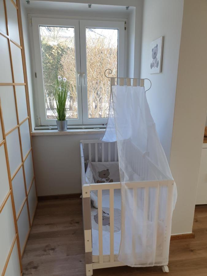 Family Apartment Linz Wohnen Mit Garten Am Fusse Des Poestlingbergs Top Lage Villenviertel Exterior foto